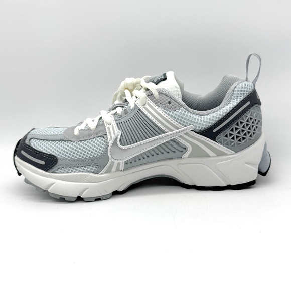 Nike Vomero 5 Platinum Metallic Shoes Sz 4Y / 5.5 W Gray White New HF6998-002 - Picture 6 of 11